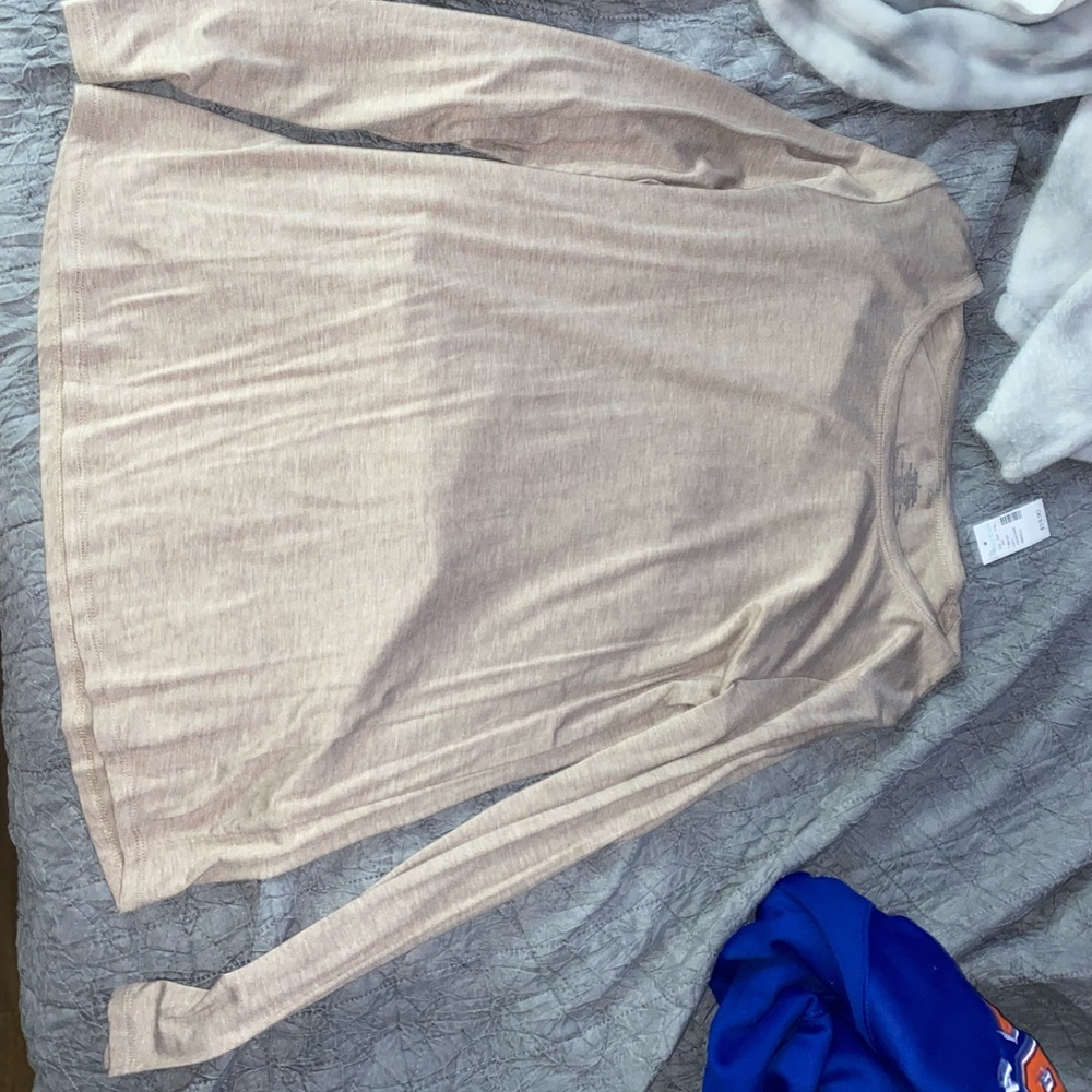 Long sleeve